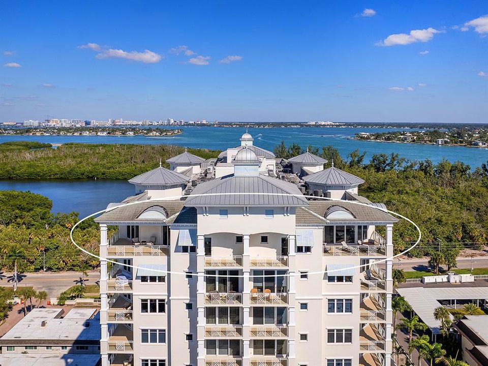 На продажу: $7,200,000 (4 спален, 4 ванн, 5987 Квадратных фут)