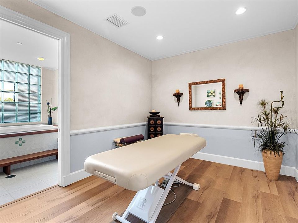 На продажу: $7,200,000 (4 спален, 4 ванн, 5987 Квадратных фут)