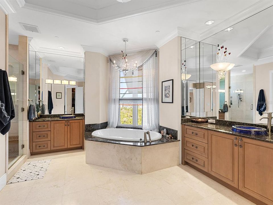 На продажу: $7,200,000 (4 спален, 4 ванн, 5987 Квадратных фут)