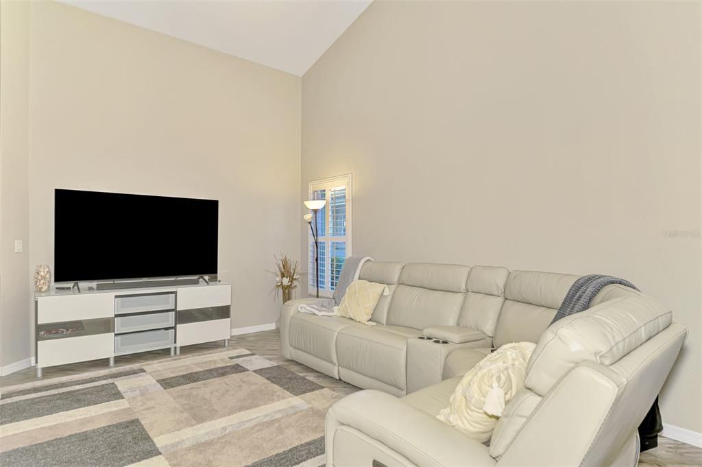 待售: $449,900 (3 贝兹, 2 浴室, 2260 平方英尺)