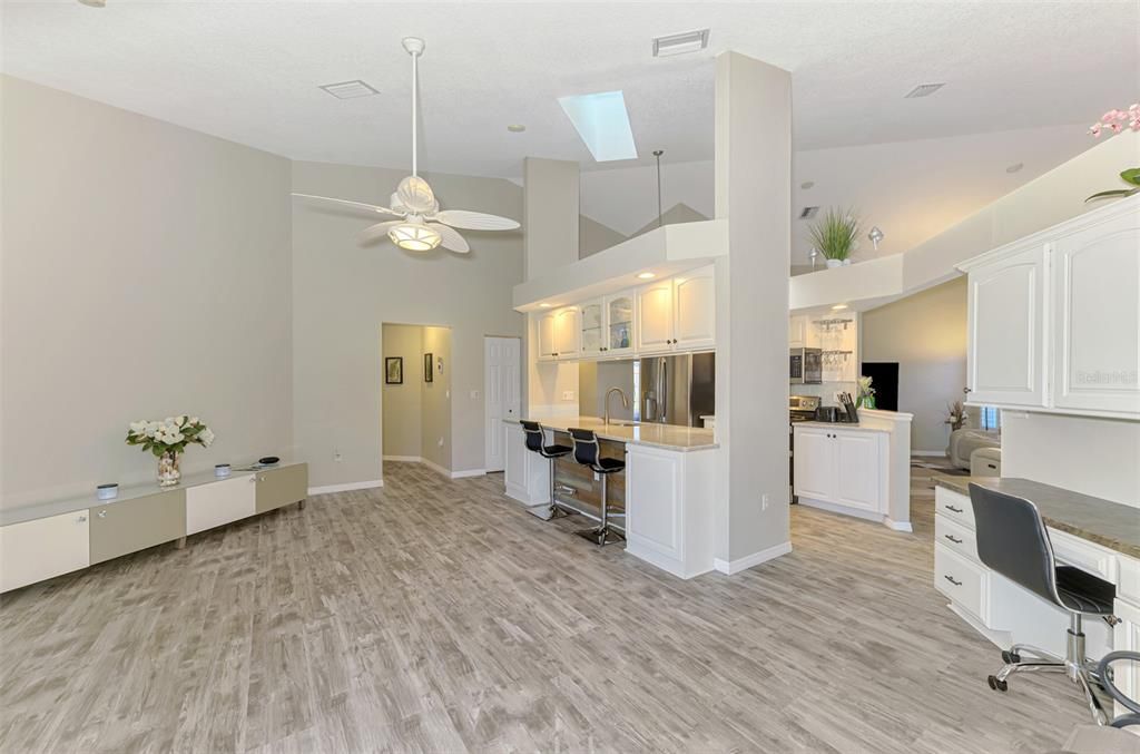 待售: $449,900 (3 贝兹, 2 浴室, 2260 平方英尺)