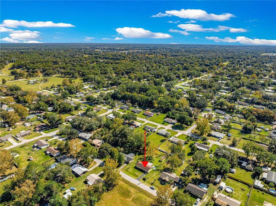 Activo con contrato: $204,000 (3 camas, 2 baños, 1040 Pies cuadrados)