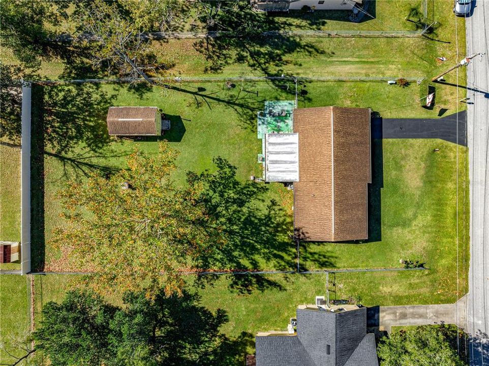 Activo con contrato: $204,000 (3 camas, 2 baños, 1040 Pies cuadrados)