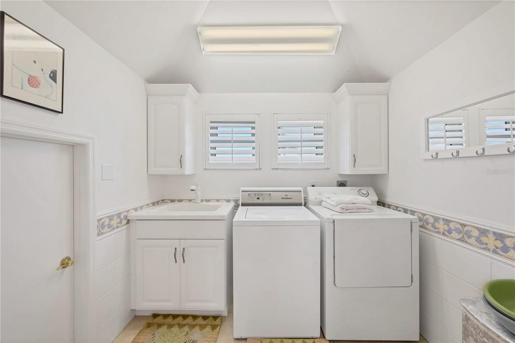 待售: $3,295,000 (3 贝兹, 3 浴室, 3387 平方英尺)