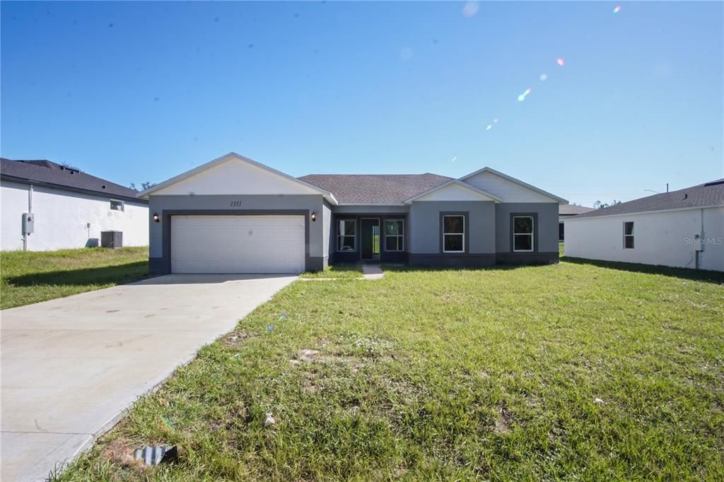 出租: $1,595 (3 贝兹, 2 浴室, 1696 平方英尺)