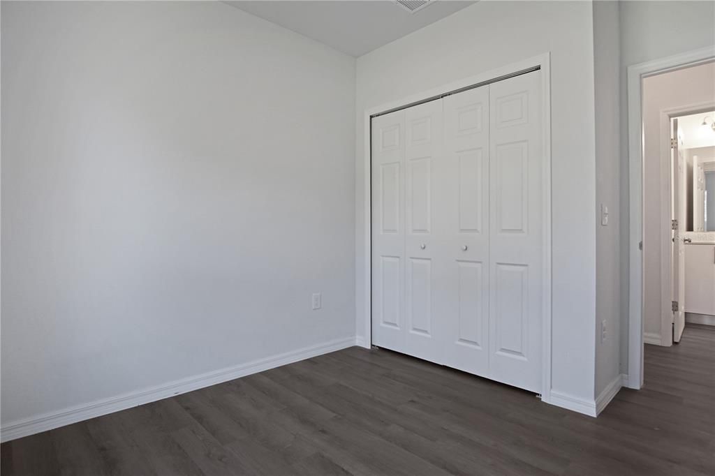 出租: $1,595 (3 贝兹, 2 浴室, 1696 平方英尺)