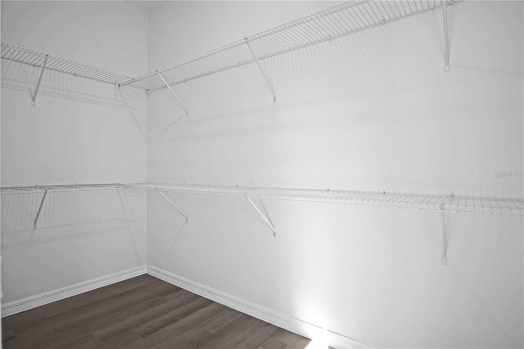 出租: $1,595 (3 贝兹, 2 浴室, 1696 平方英尺)