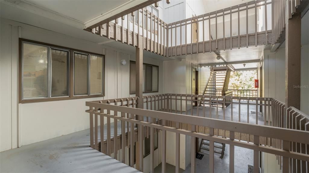 待售: $135,000 (3 贝兹, 2 浴室, 1289 平方英尺)