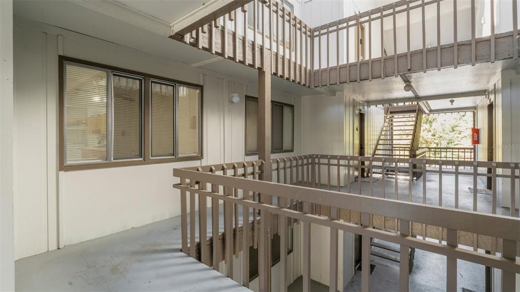 待售: $135,000 (3 贝兹, 2 浴室, 1289 平方英尺)