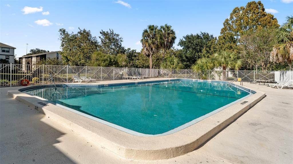 待售: $135,000 (3 贝兹, 2 浴室, 1289 平方英尺)