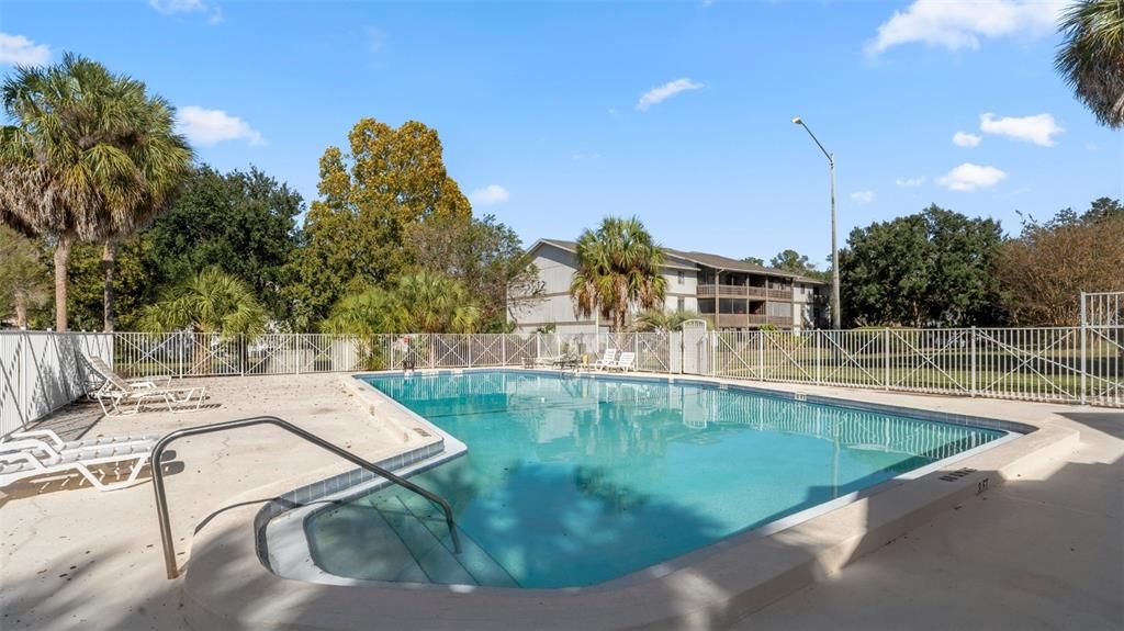 待售: $135,000 (3 贝兹, 2 浴室, 1289 平方英尺)