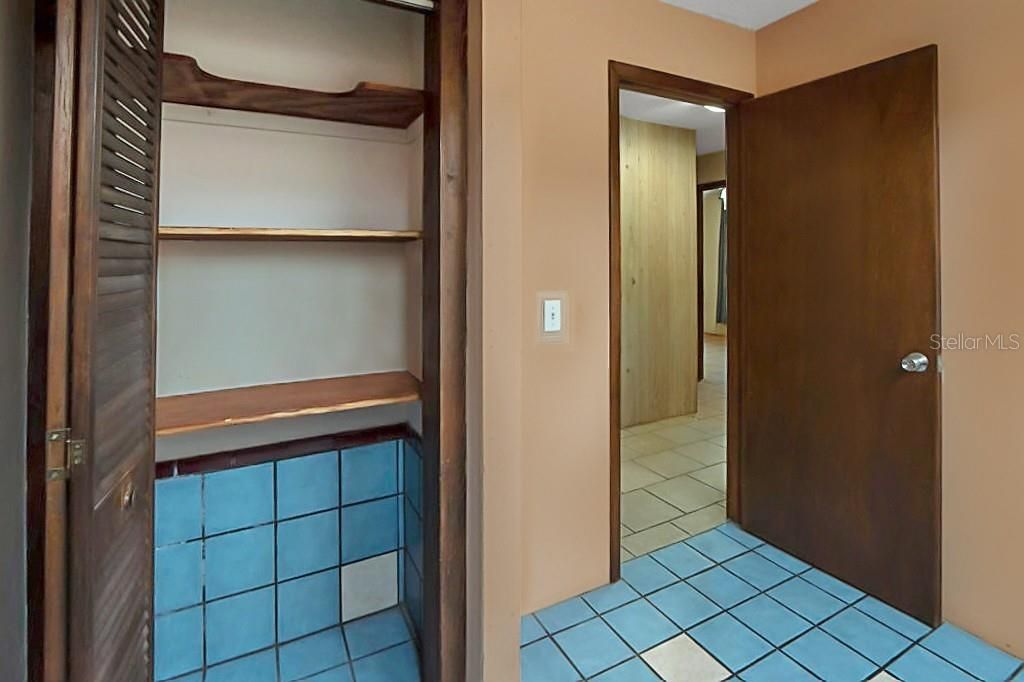 For Sale: $345,000 (3 beds, 1 baths, 1893 Square Feet)