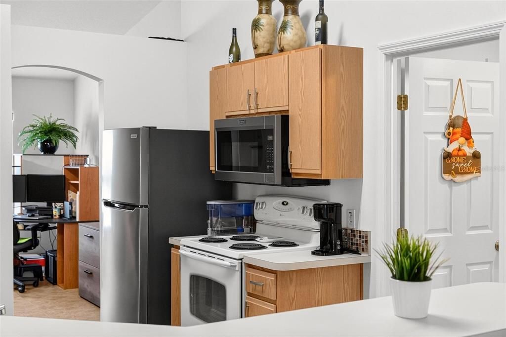 На продажу: $285,000 (3 спален, 2 ванн, 1621 Квадратных фут)