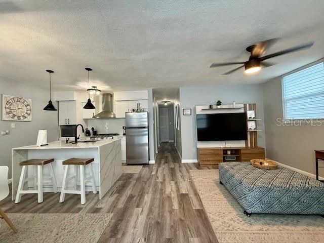 出租: $1,650 (3 贝兹, 2 浴室, 1150 平方英尺)