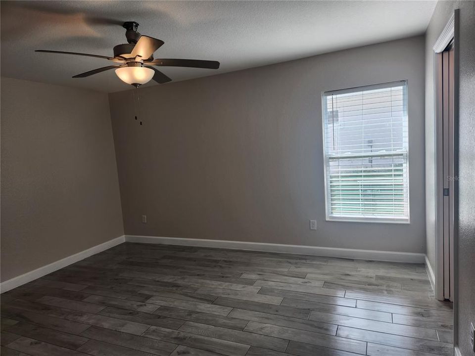 Active With Contract: $249,900 (3 beds, 2 baths, 1148 Square Feet)