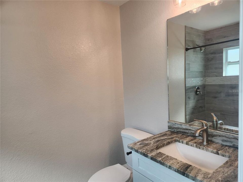 Active With Contract: $249,900 (3 beds, 2 baths, 1148 Square Feet)