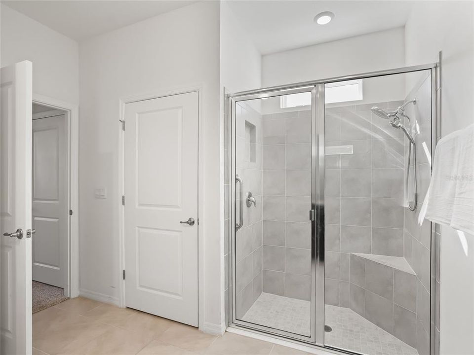 В аренду: $4,700 (4 спален, 2 ванн, 2034 Квадратных фут)