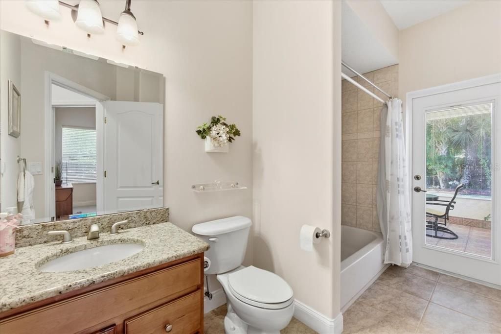 Active With Contract: $315,000 (3 beds, 2 baths, 1896 Square Feet)