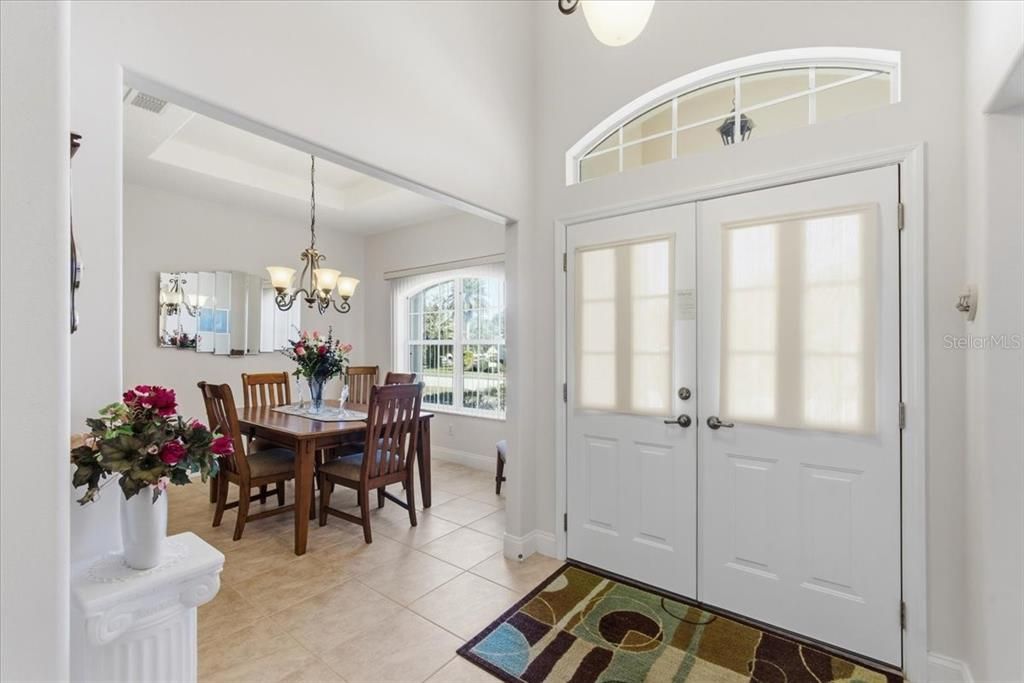 Active With Contract: $315,000 (3 beds, 2 baths, 1896 Square Feet)