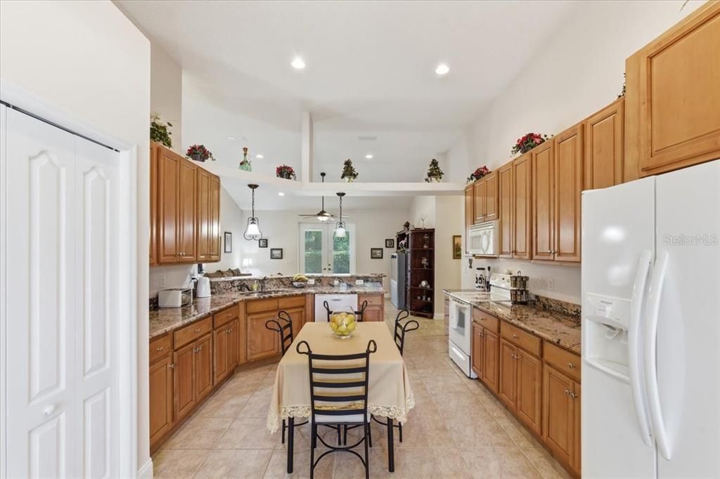 Active With Contract: $315,000 (3 beds, 2 baths, 1896 Square Feet)