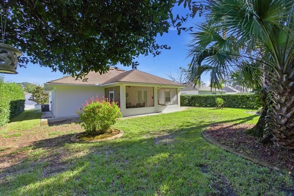 Active With Contract: $315,000 (3 beds, 2 baths, 1896 Square Feet)