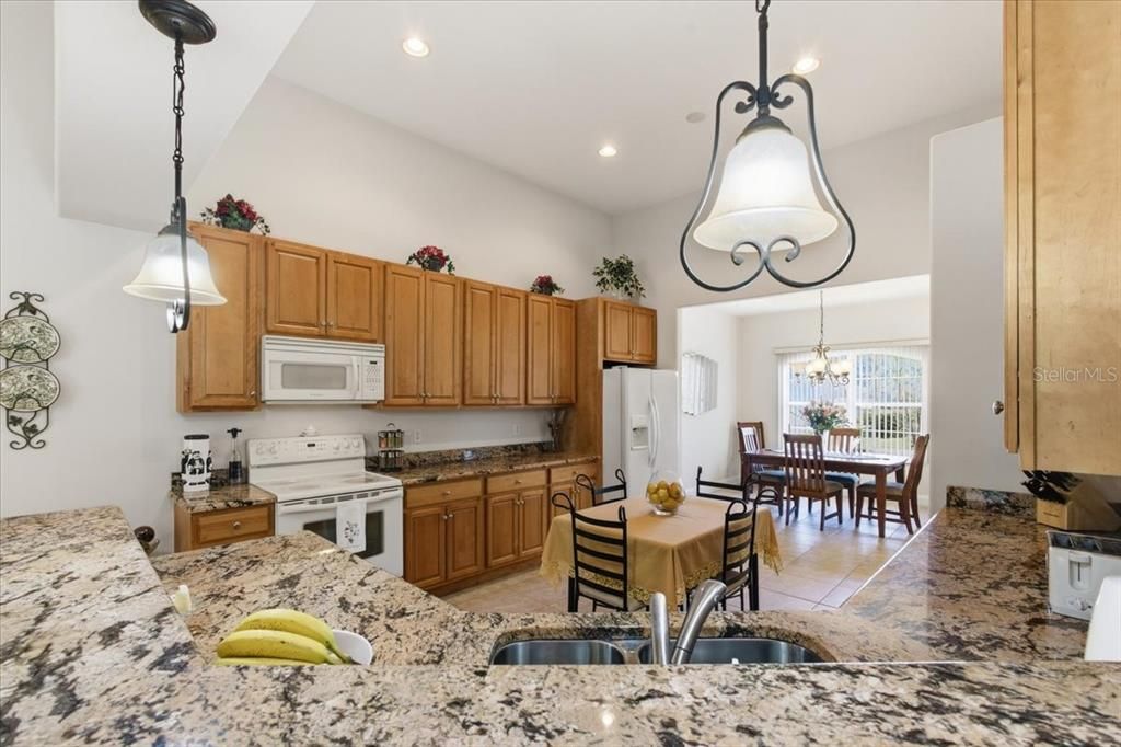 Active With Contract: $315,000 (3 beds, 2 baths, 1896 Square Feet)