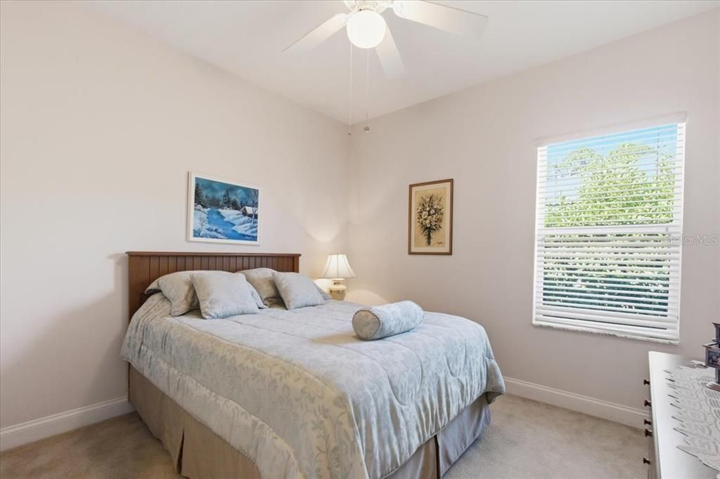 Active With Contract: $315,000 (3 beds, 2 baths, 1896 Square Feet)