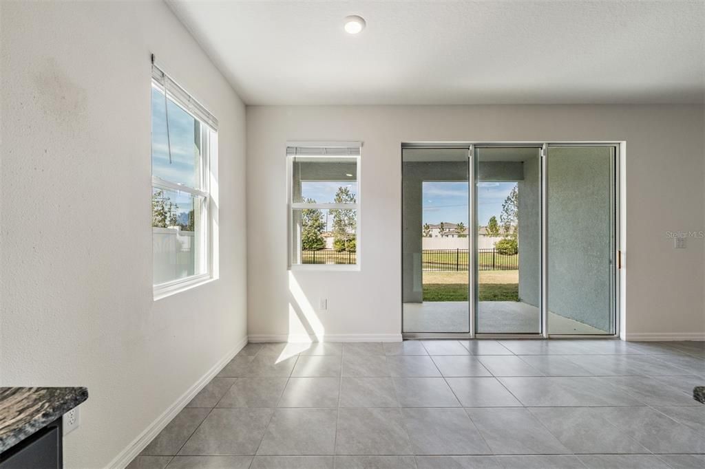 待售: $369,900 (3 贝兹, 2 浴室, 1844 平方英尺)