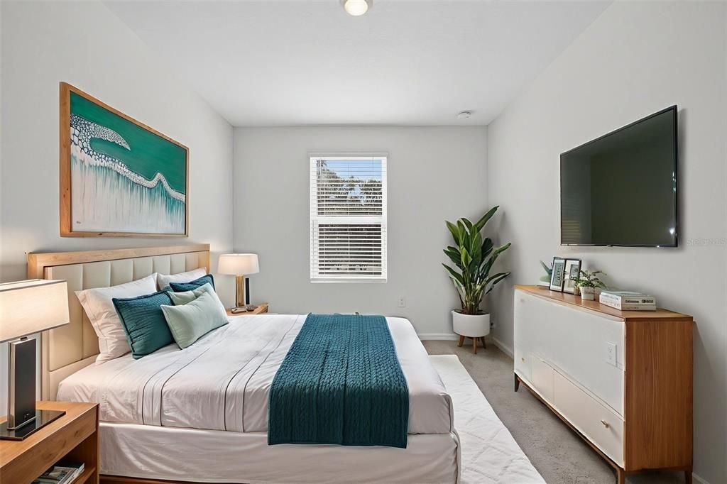 待售: $295,000 (3 贝兹, 2 浴室, 1550 平方英尺)