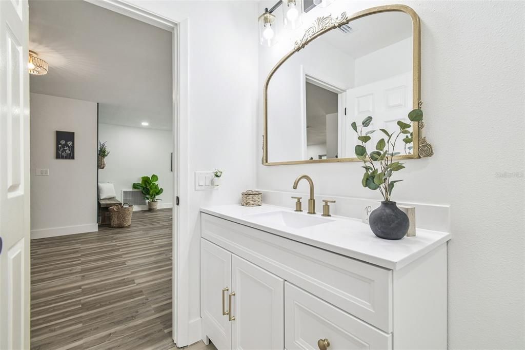 Active With Contract: $285,000 (3 beds, 2 baths, 1377 Square Feet)