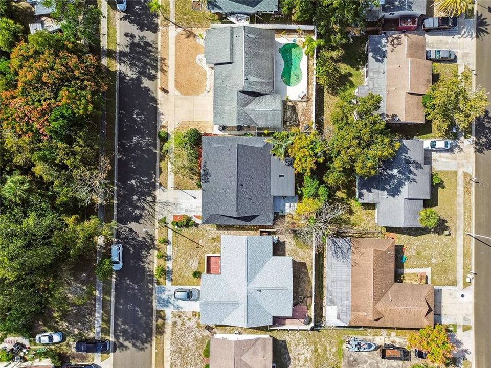 Active With Contract: $285,000 (3 beds, 2 baths, 1377 Square Feet)