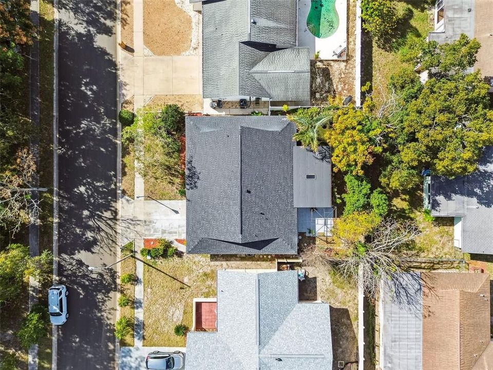 Active With Contract: $285,000 (3 beds, 2 baths, 1377 Square Feet)