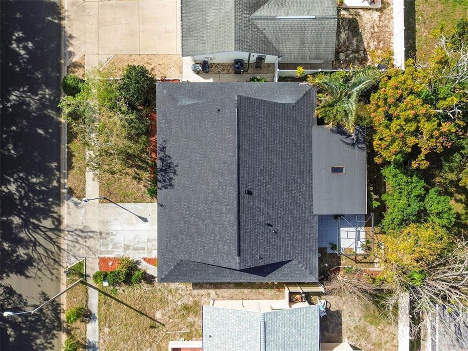 Active With Contract: $285,000 (3 beds, 2 baths, 1377 Square Feet)