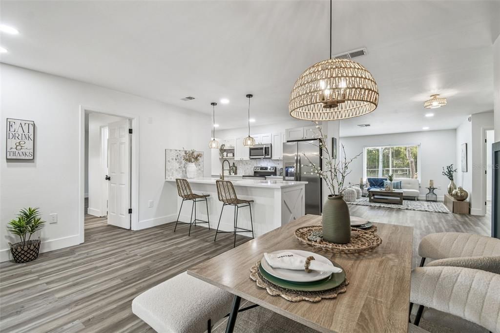 Active With Contract: $285,000 (3 beds, 2 baths, 1377 Square Feet)