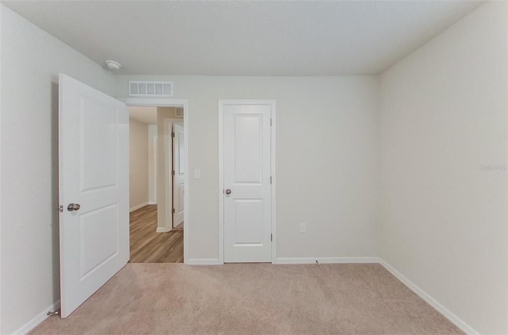 For Rent: $1,645 (4 beds, 2 baths, 1449 Square Feet)