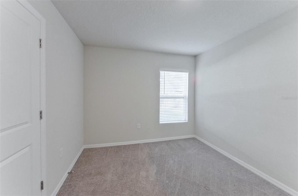 For Rent: $1,645 (4 beds, 2 baths, 1449 Square Feet)