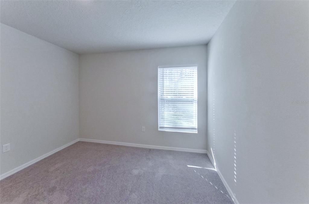 For Rent: $1,645 (4 beds, 2 baths, 1449 Square Feet)