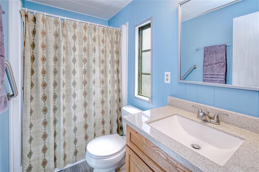 待售: $150,000 (2 贝兹, 2 浴室, 1023 平方英尺)