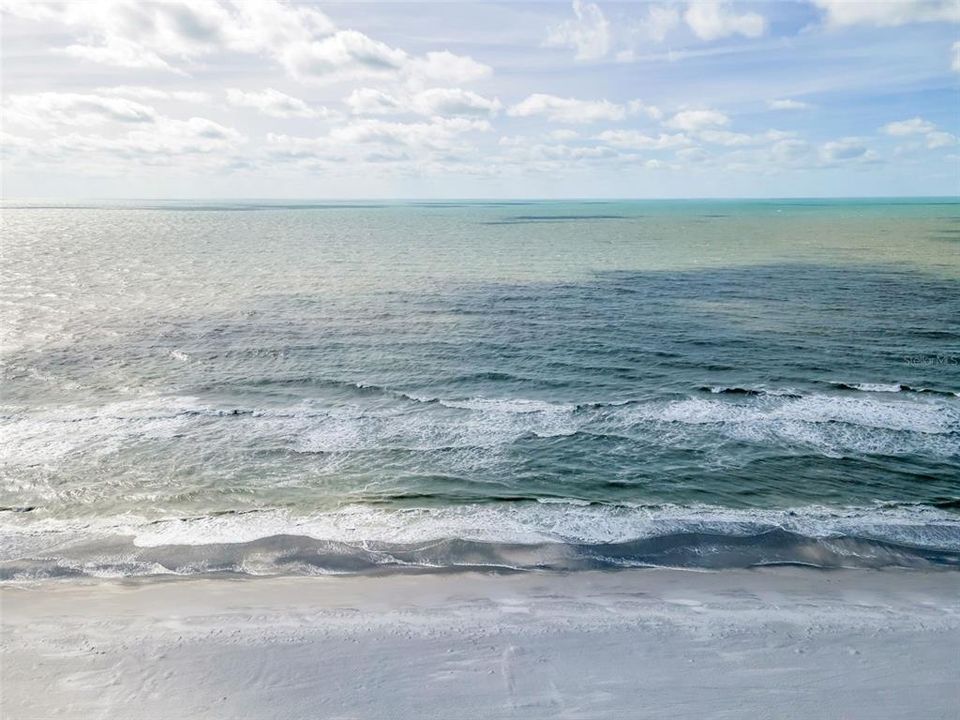 合同活跃: $549,500 (2 贝兹, 2 浴室, 1310 平方英尺)