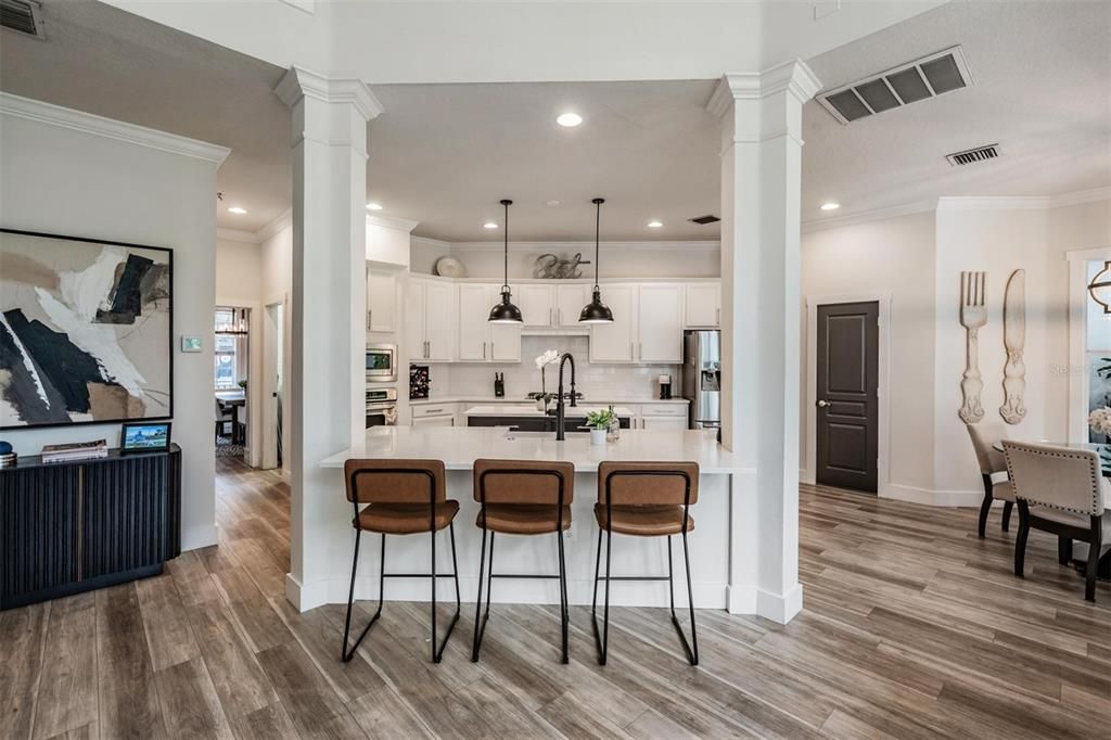 待售: $1,349,000 (5 贝兹, 3 浴室, 3689 平方英尺)