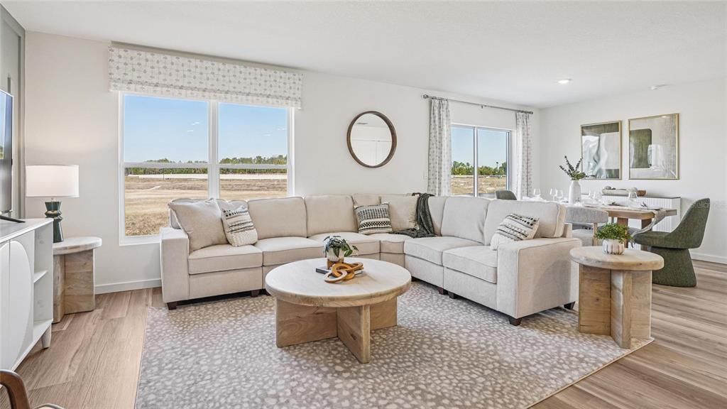 For Sale: $269,990 (3 beds, 2 baths, 1328 Square Feet)