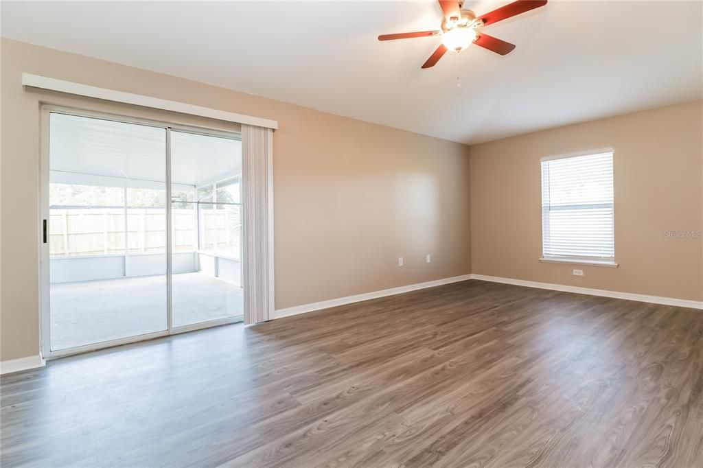 For Rent: $1,810 (3 beds, 2 baths, 2180 Square Feet)