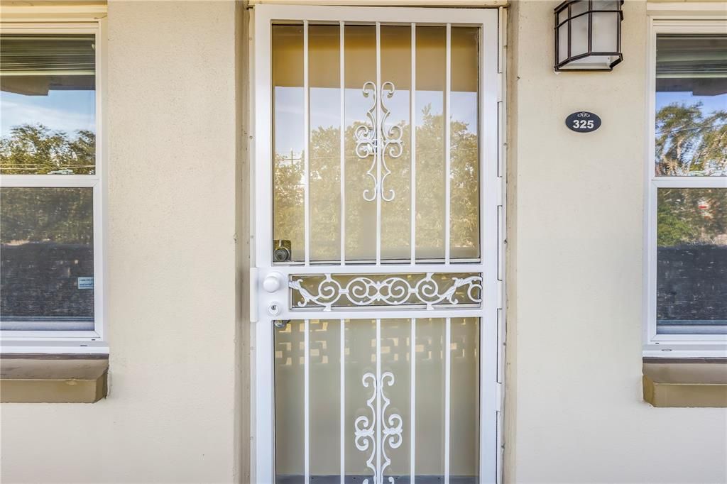 待售: $125,000 (1 贝兹, 1 浴室, 650 平方英尺)