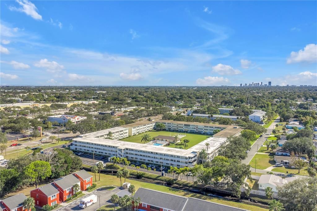 待售: $125,000 (1 贝兹, 1 浴室, 650 平方英尺)