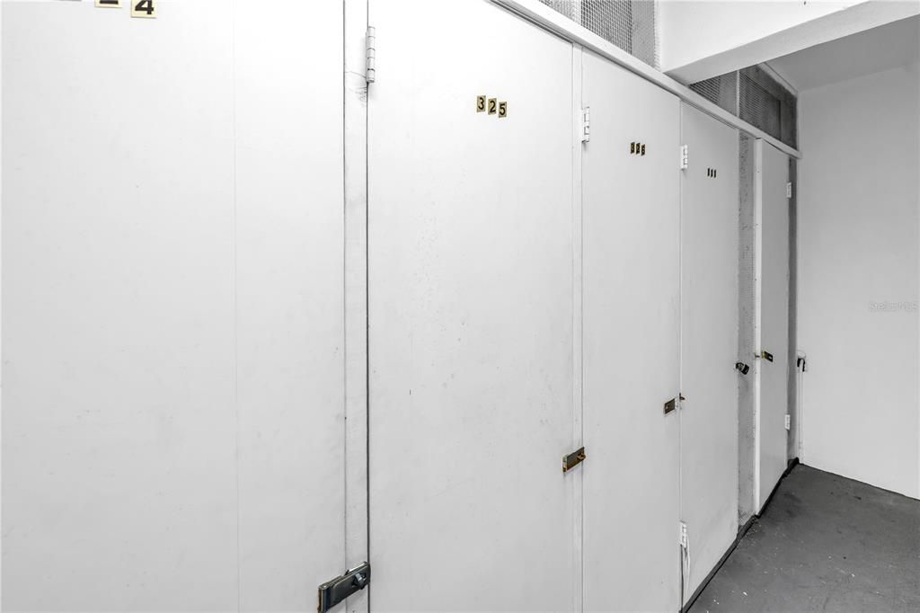 待售: $125,000 (1 贝兹, 1 浴室, 650 平方英尺)