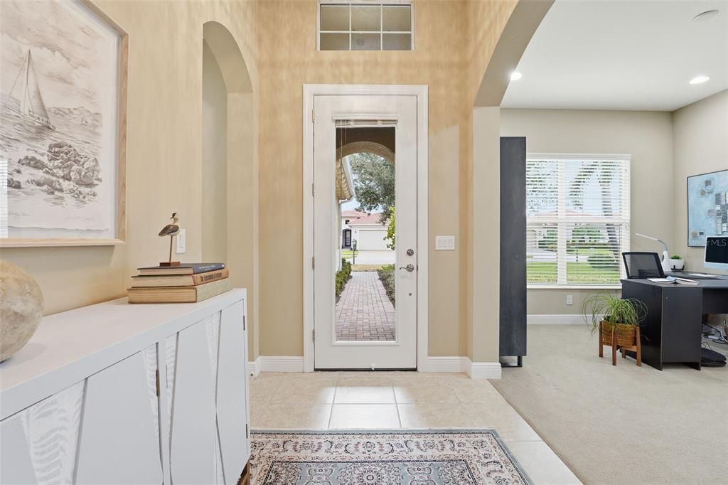 待售: $550,000 (3 贝兹, 2 浴室, 2281 平方英尺)