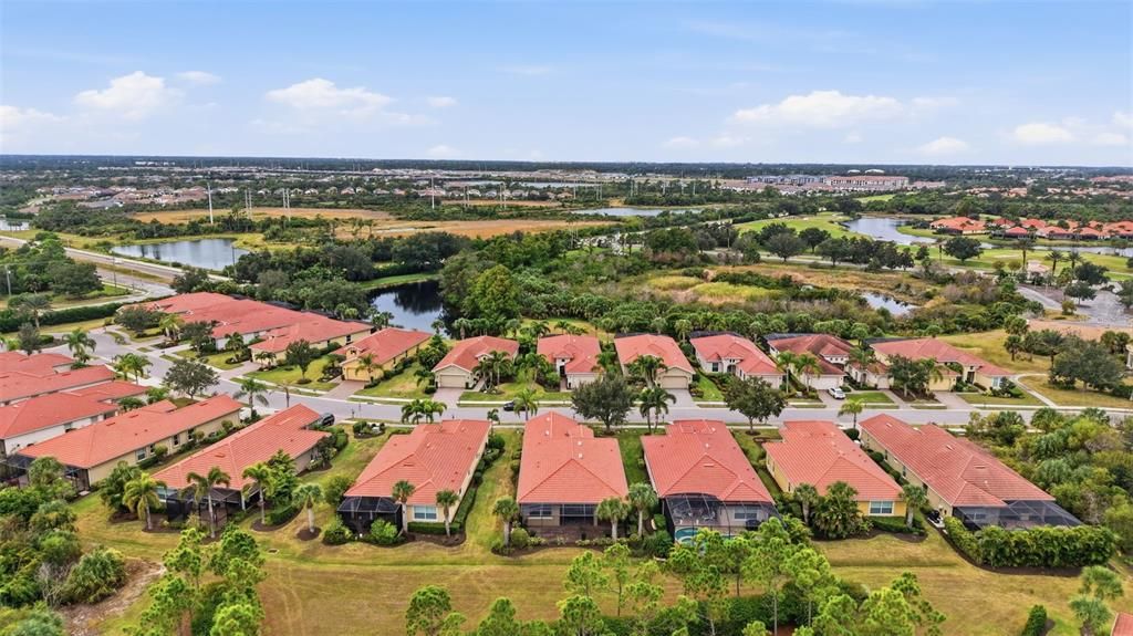 待售: $550,000 (3 贝兹, 2 浴室, 2281 平方英尺)