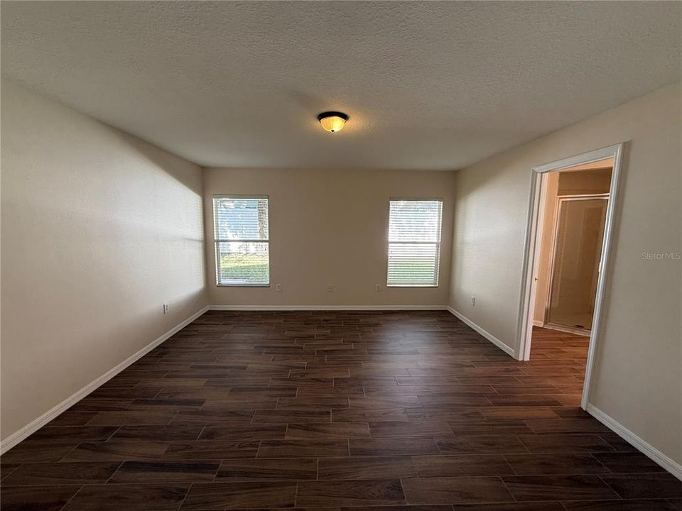 出租: $2,250 (3 贝兹, 2 浴室, 1842 平方英尺)