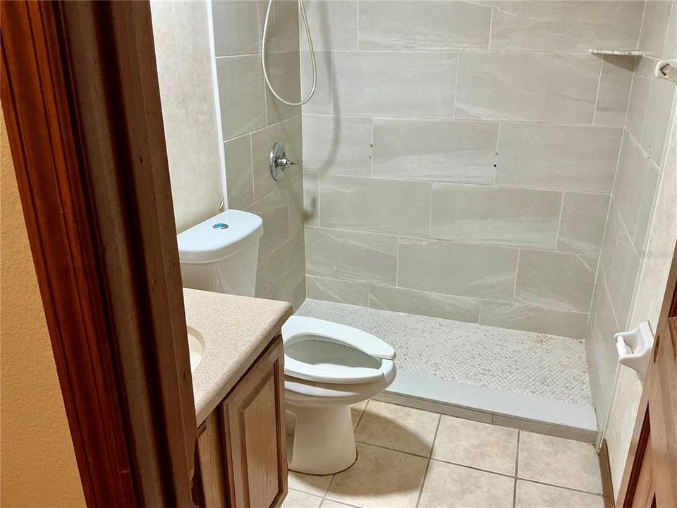 Active With Contract: $269,000 (3 beds, 2 baths, 1831 Square Feet)