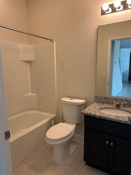 For Rent: $2,350 (4 beds, 3 baths, 2572 Square Feet)